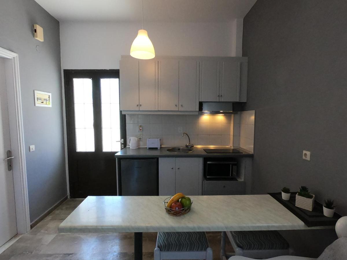 Spiridoula 1 Studios & Apartments Sidari  Ngoại thất bức ảnh